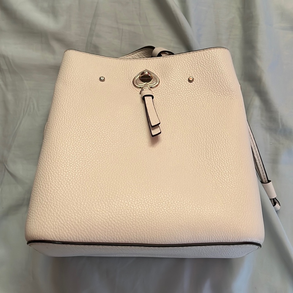 NWOT KATE SPADE MINI BUCKET BAG